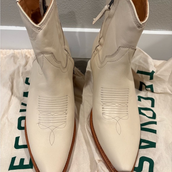 Tecovas Women's Light Tan Ankle Booties - Picture 2 of 5